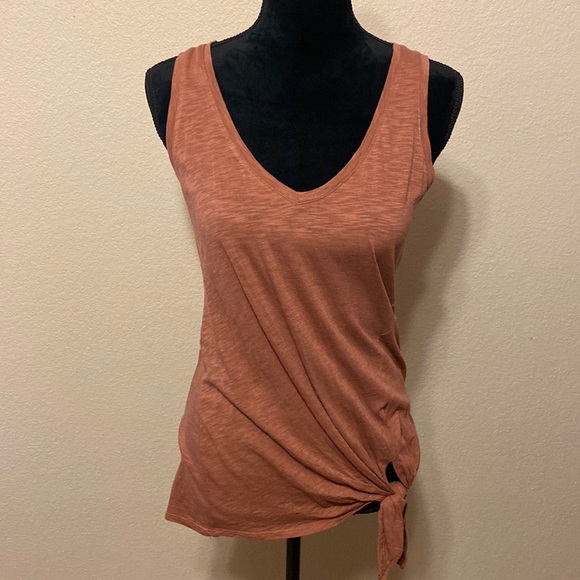 Express Tops - Express Front Tie Tank Top